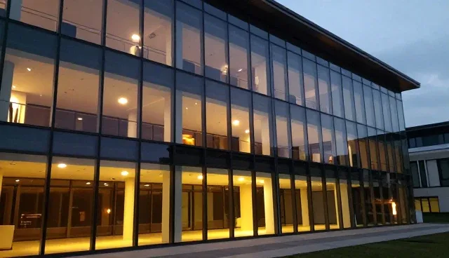 企业展示服务数据更新的检查要点与维护建议